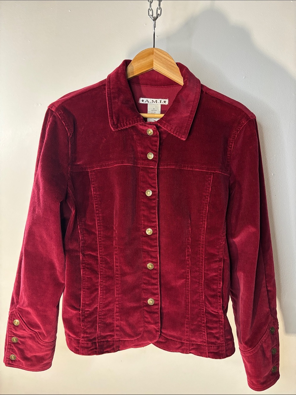 90’s/Y2K Burgundy Corduroy Jacket with Gold Snap Buttons Size Medium